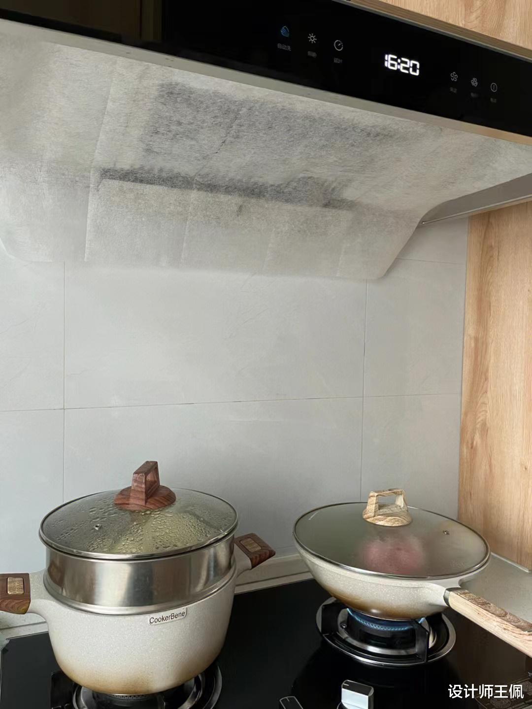 学会这些“招数”,甭管油烟机多脏都不用拆卸清洗,请人多花钱了