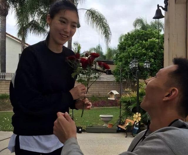 广东男篮|广东三核感情状况：阿联错过最美车模，周鹏幸福，任骏飞偷偷发财
