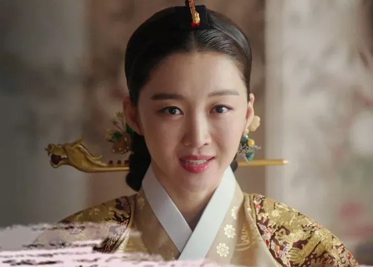 韩剧|热播韩剧《衣袖红镶边》背后真实的历史：李祘对德任用情至深吗？