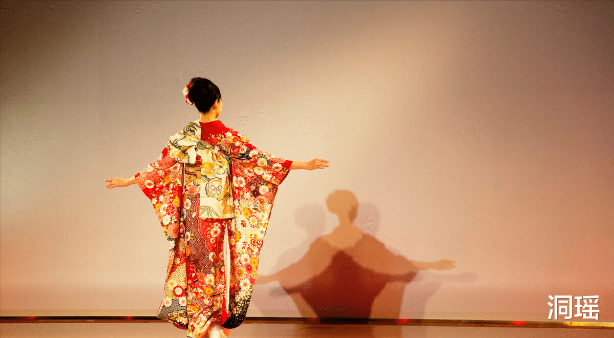 |仅1.5平方公里的小岛,有40%住户从事特殊行业,是公务员的天堂