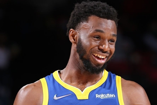 维金斯|在NBA，没有人永远十七岁，但有人永远十七分