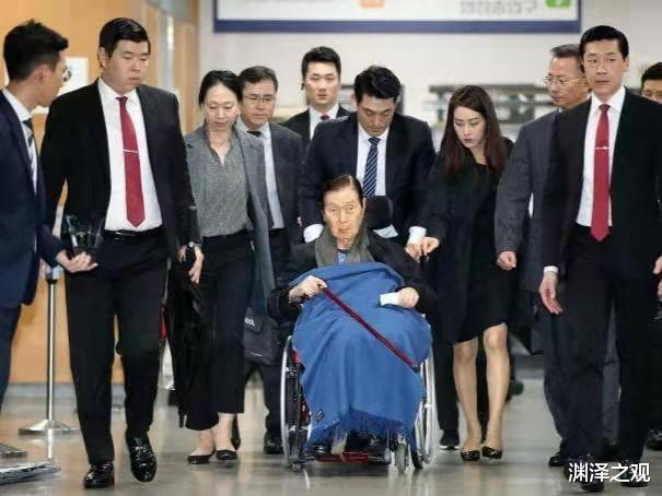 张紫妍|89岁韩国富商让26岁女星服务，95岁遭到报应，公司被赶出中国