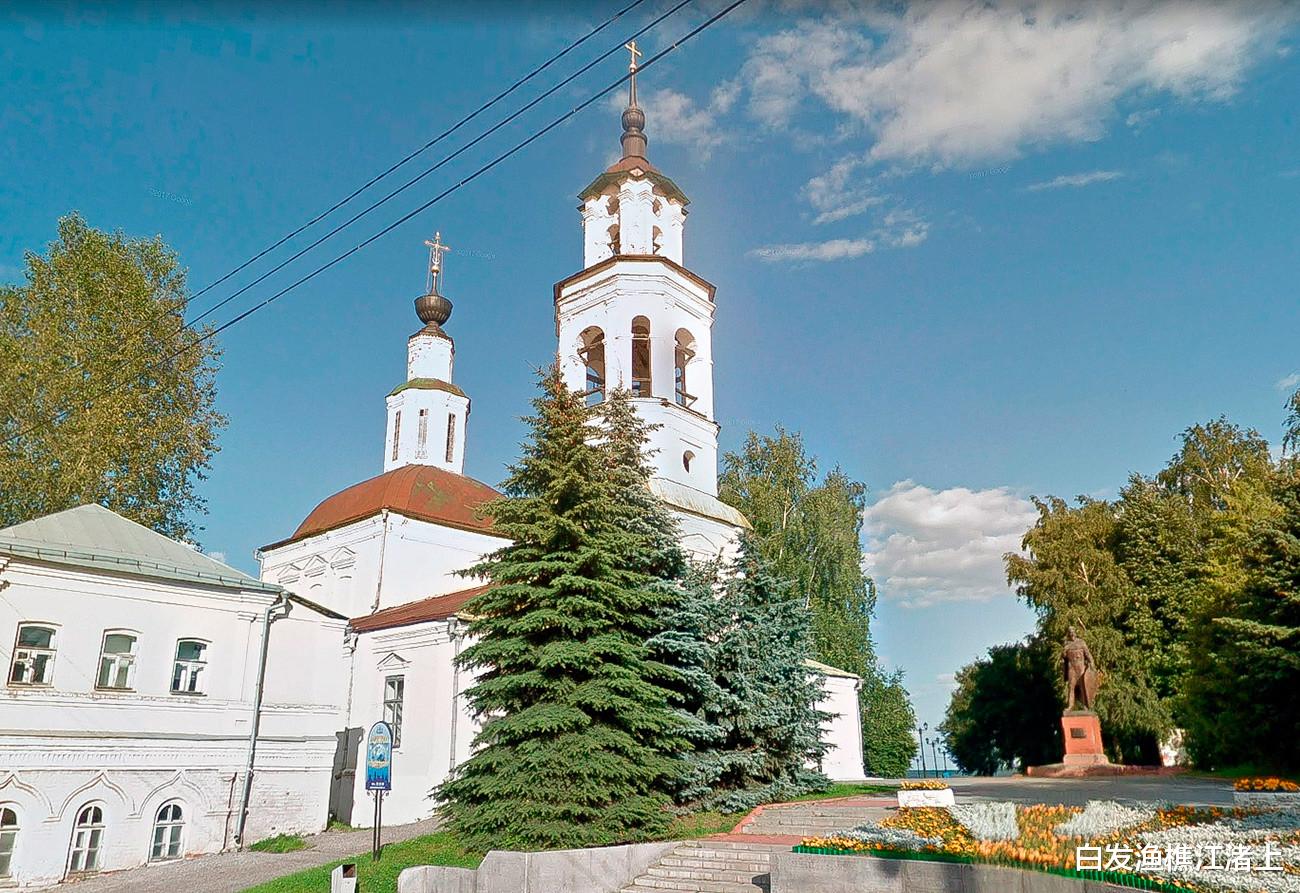 纳西族|前苏联是如何改造利用被充公的教堂的？