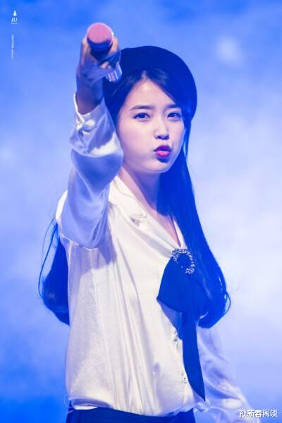 iu|被网友誉为“国民妹妹”的 IU，她成名前的坎坷生活，你知道吗？