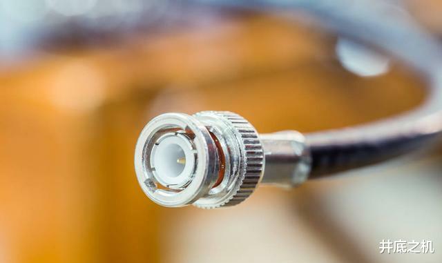 智能电视|有线电视很快淘汰了,广电损失也是惨重