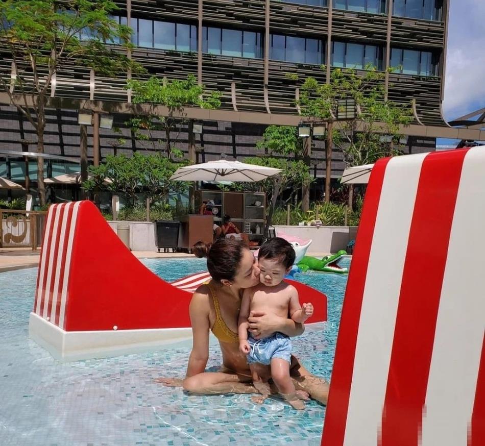 乐基儿|离开黎明,她活成了一般豪门妻子不敢想象的样子