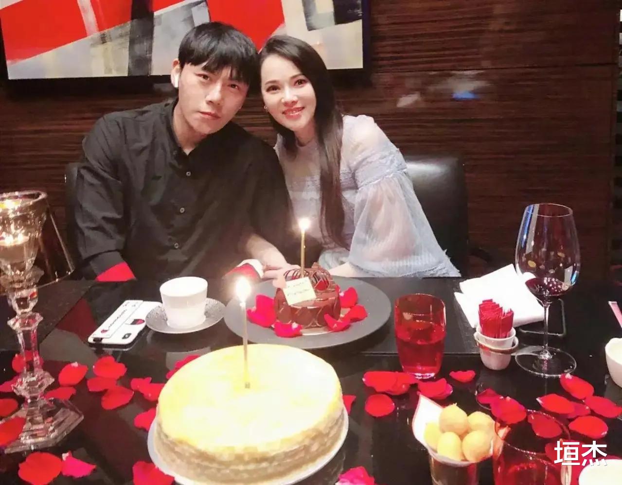 陈松伶|婚姻是个玄学，娱圈十对“奇葩夫妻”，对对不相配，对对天长地久