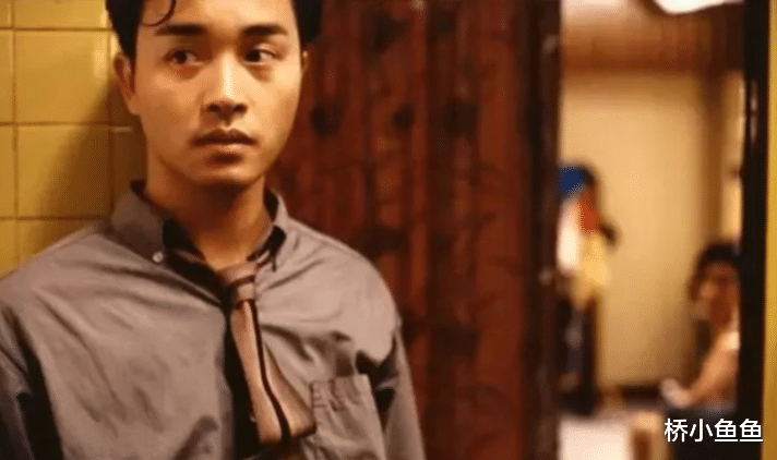 TVB|明明长了一张相似的脸，一个帅一个“土”，颜值差距太大了！！！