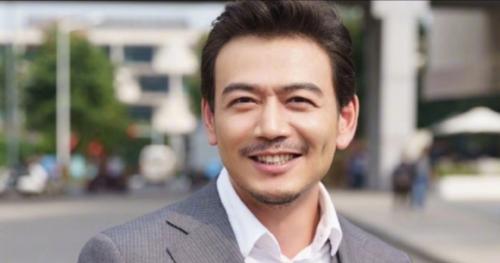 杨烁|杨烁为何突然不“红”了?看他做过的那些事,就一点都不奇怪了