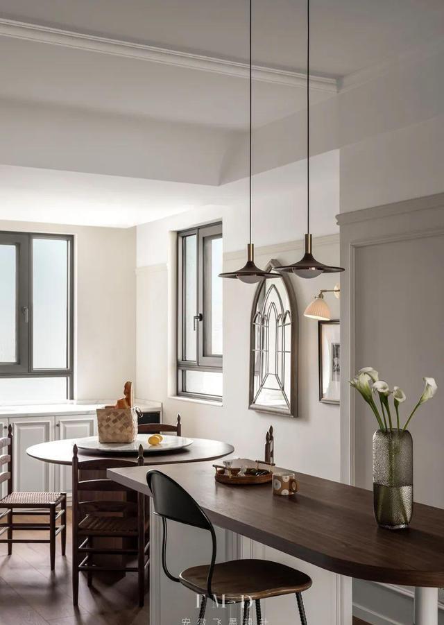 不跟风网红设计,也拒绝过度装修,这个180大平层,那叫一个舒服