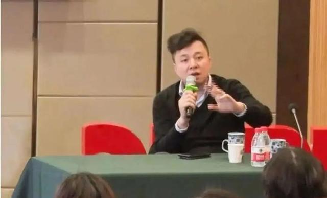 孟晚舟丈夫刘晓棕名校毕业,自主创业身家过亿,卖掉豪宅接妻子回国