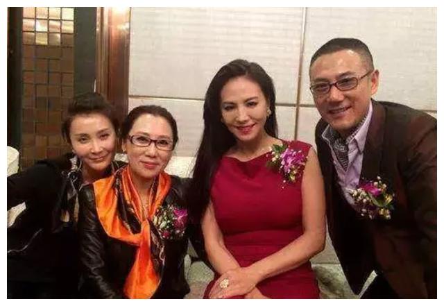 田丽|田丽：年轻的时候，老娘真的能够迷倒众生