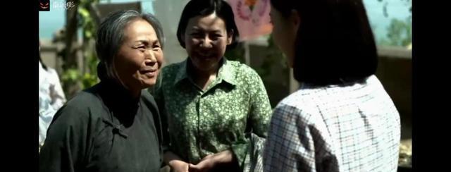 江德福|《父母爱情》二大娘来岛一游，出镜不多，却大有深意