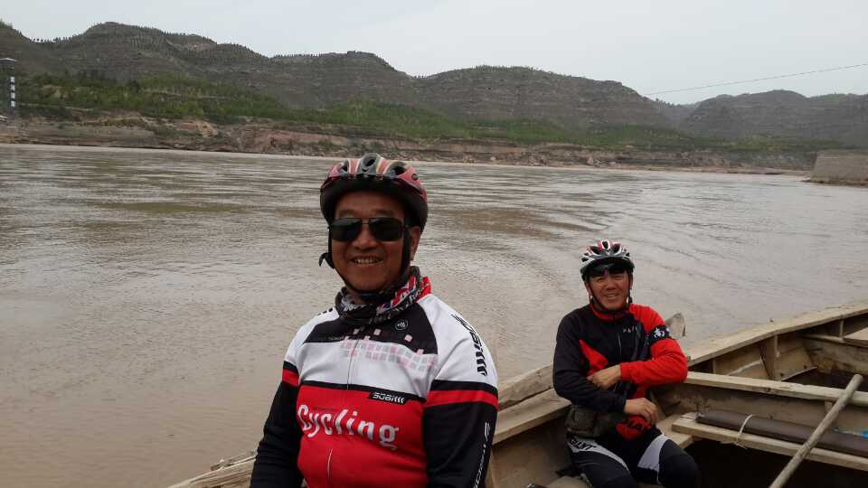 瑞安|骑行革命圣地延安(第八天)——观景台俯瞰乾坤湾,伏羲村东渡黄河水