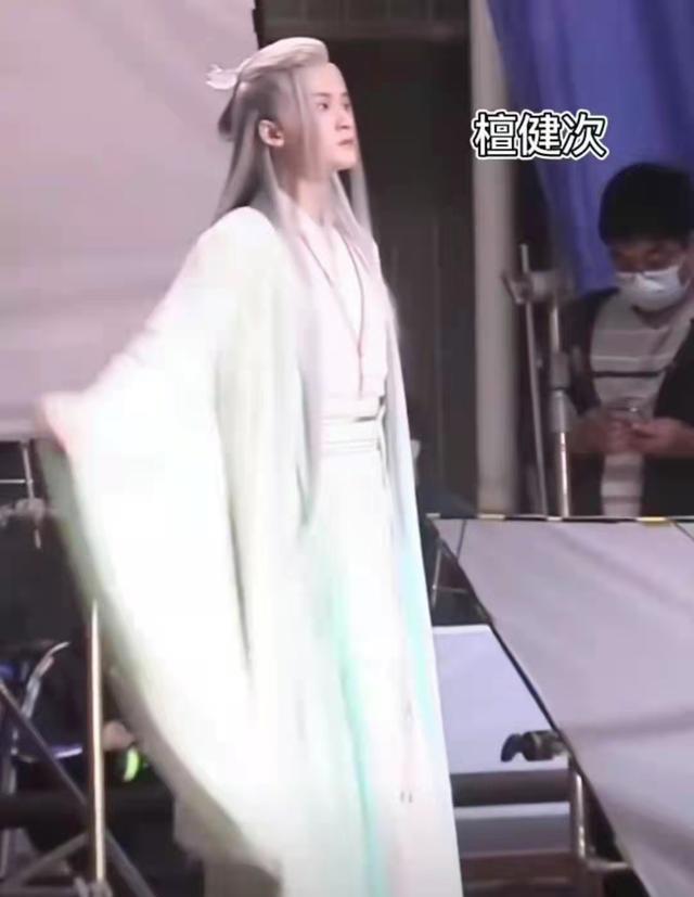 杨紫|《长相思》开机,杨紫小夭、檀健次相柳定妆照发出,你觉得怎么样