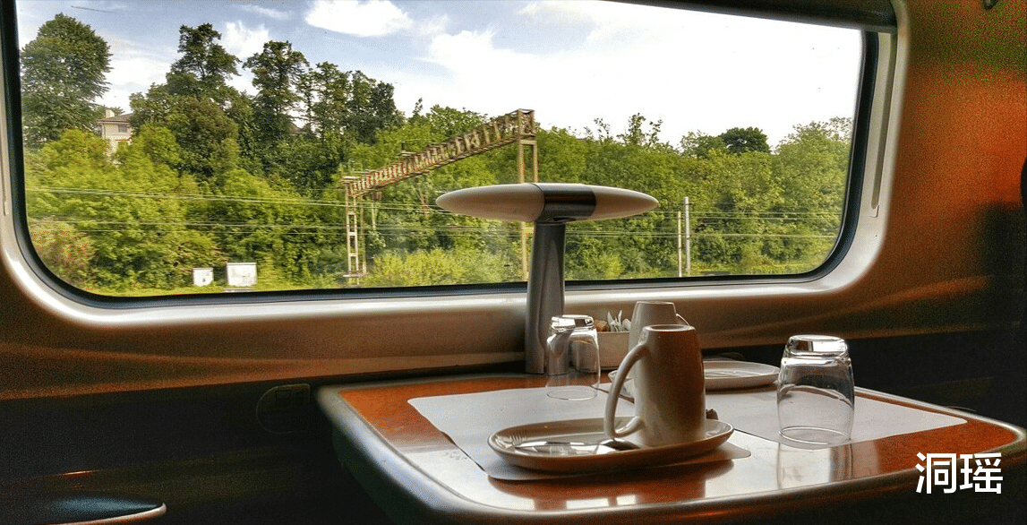 火车|全程3千公里的列车,穿越4省需坐37个小时,票价合理