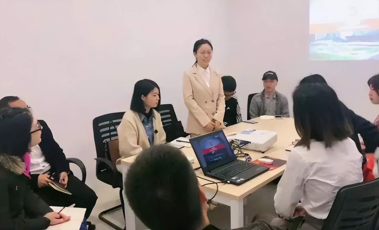 PHP|“下班后真的没人打扰”，学生跳槽到微软才知道，外企原来这么香