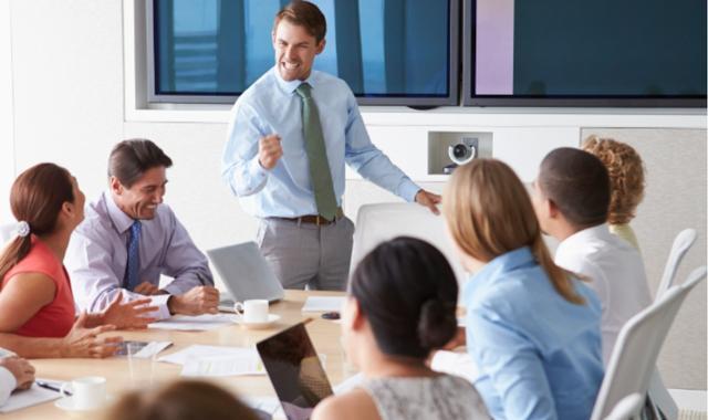 扎心|“广东太热回云南避暑”,毕业生任性离职火了,老板的话很扎心