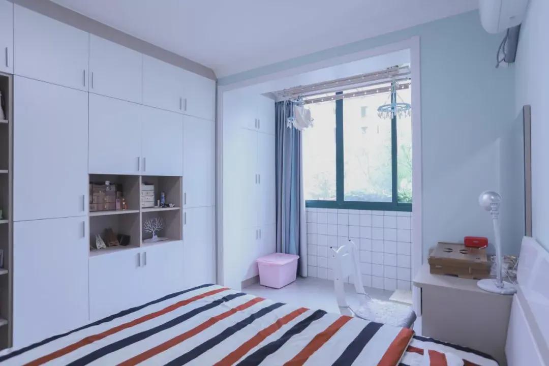 她家33㎡，坚持全屋打满柜子，收纳颜值两不误，看着就让人羡慕