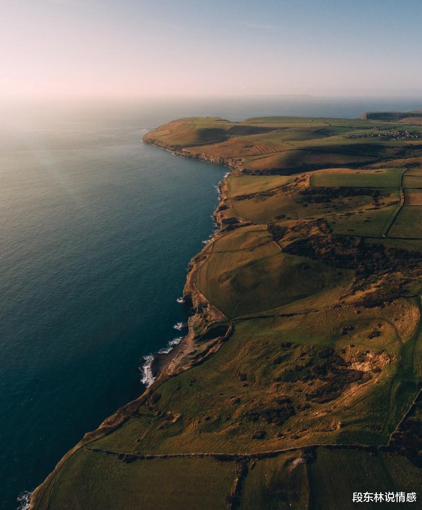 摩羯座|8月底,福满连州,生活精彩,财势好到爆的3个星座