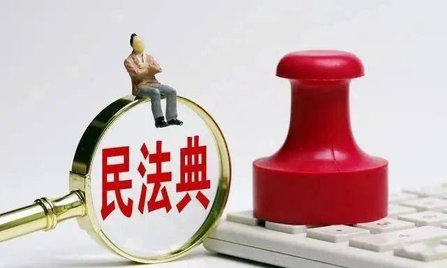 四川自贡,男子刘某与同居2年的女友小王,因感情不和而分手