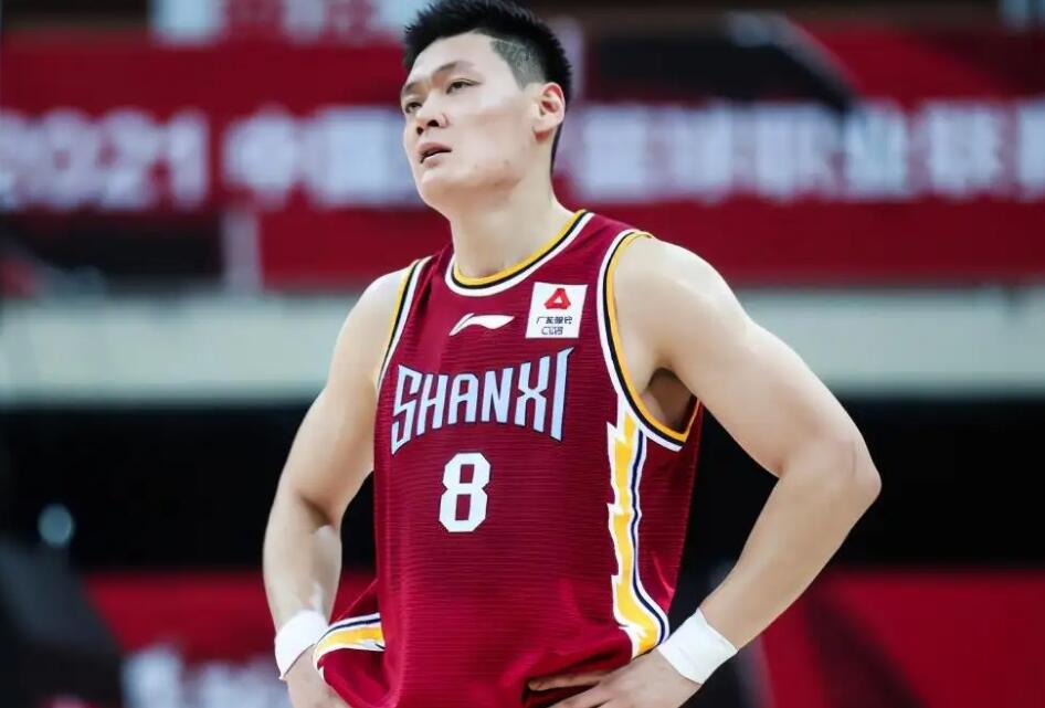 广东男篮|本赛季4大控卫排名出炉！FMVP赵继伟落榜，广东核心榜上有名