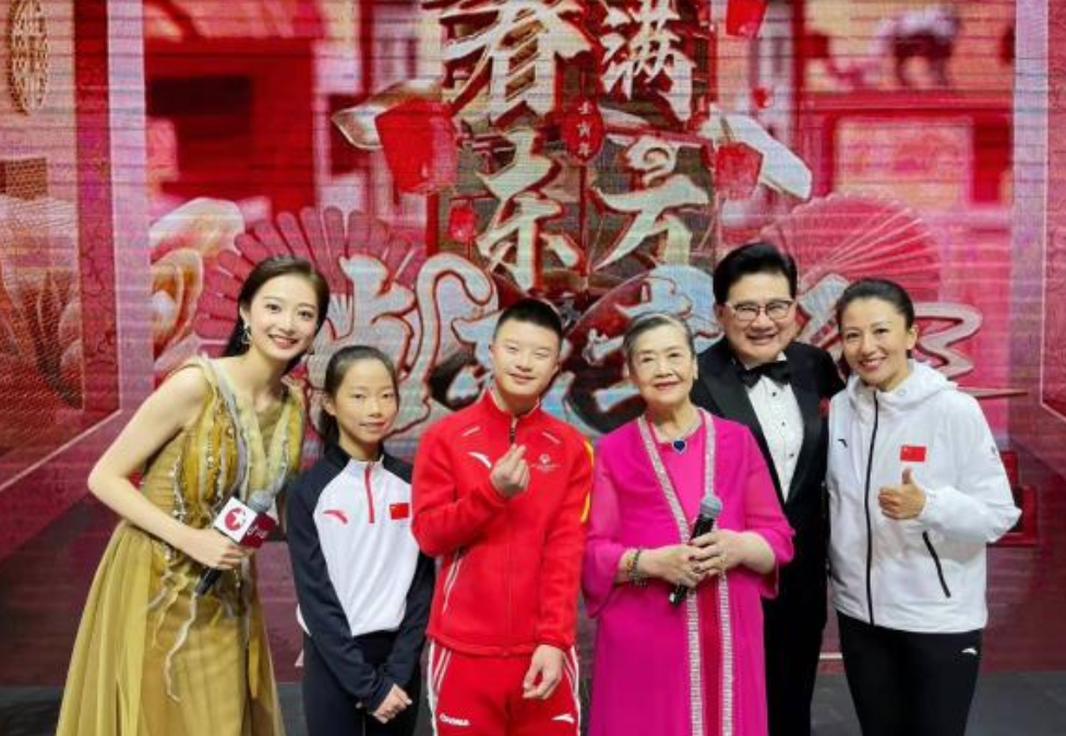 春晚|复旦冯琳将再度现身大型晚会,气质出众与以往不同,春晚有看头了