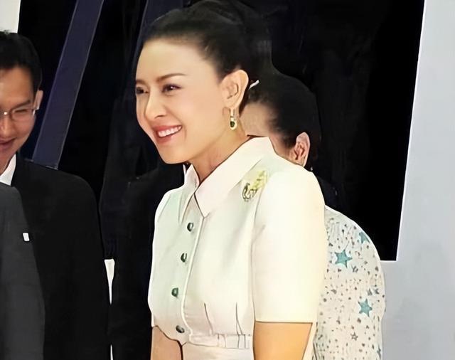 诗妮娜|苏提达幸福独享极致优待，诗妮娜复宠时机待定，或将沾光前王储妃