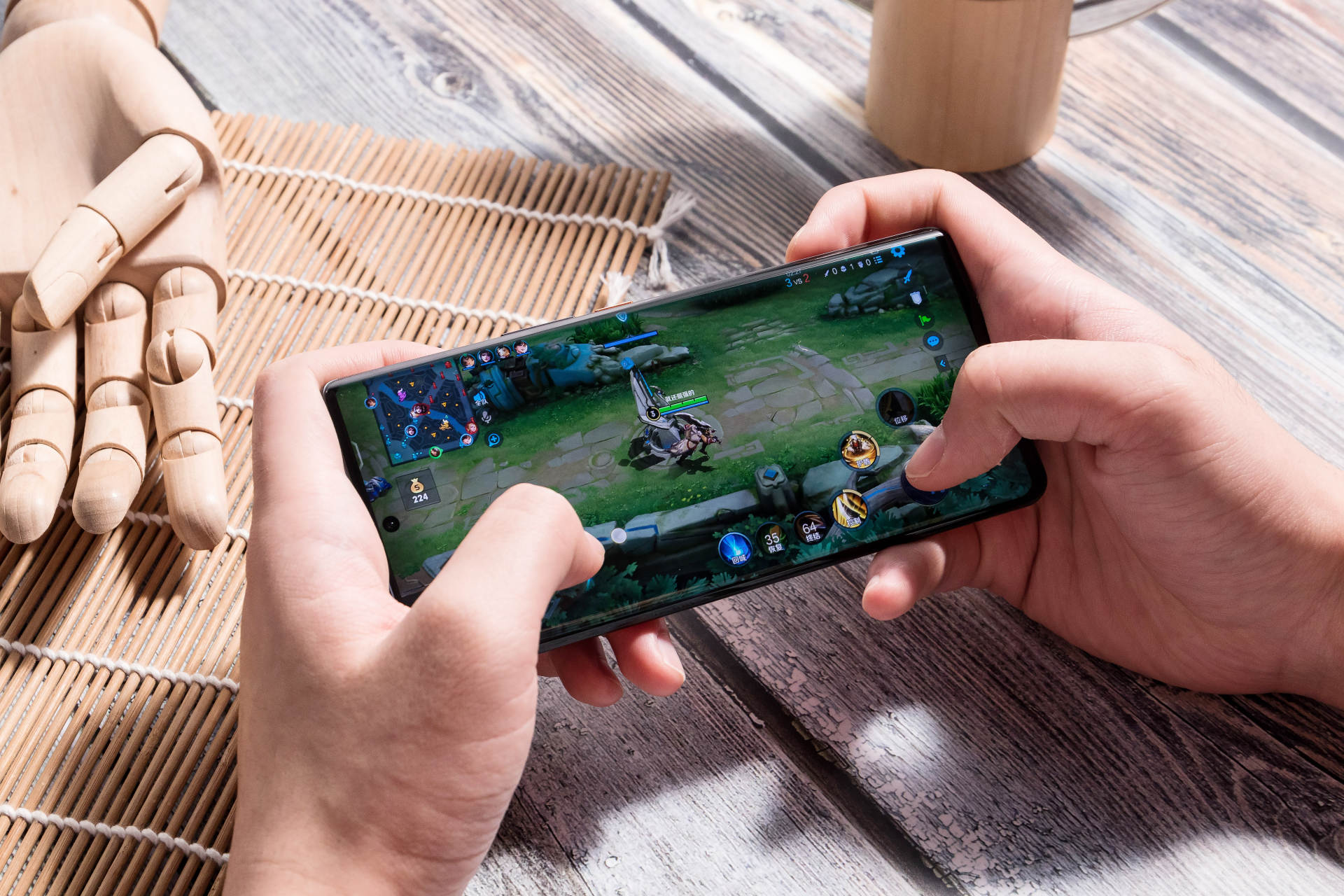 3070ti|顶级硬件匹配优秀技术，iQOO 9 Pro更好平衡显示效果与功耗