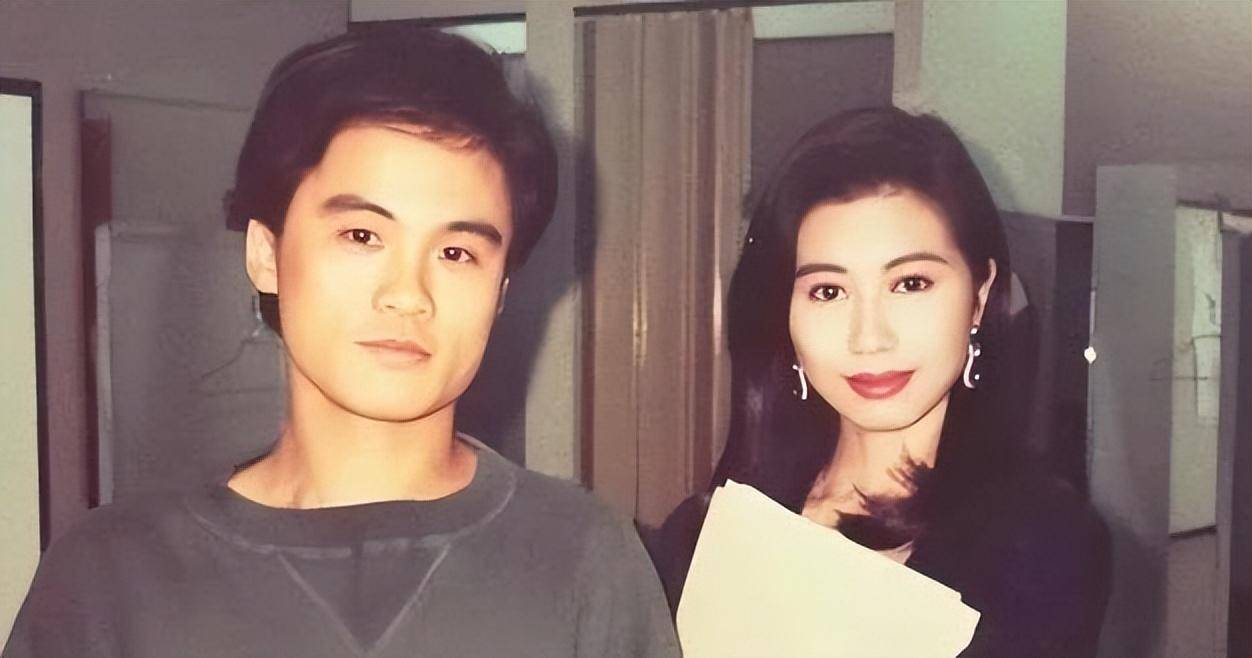 张扬|“六福珠宝创办人”杨宝玲：经历两段失败婚姻，三婚带儿子嫁初恋