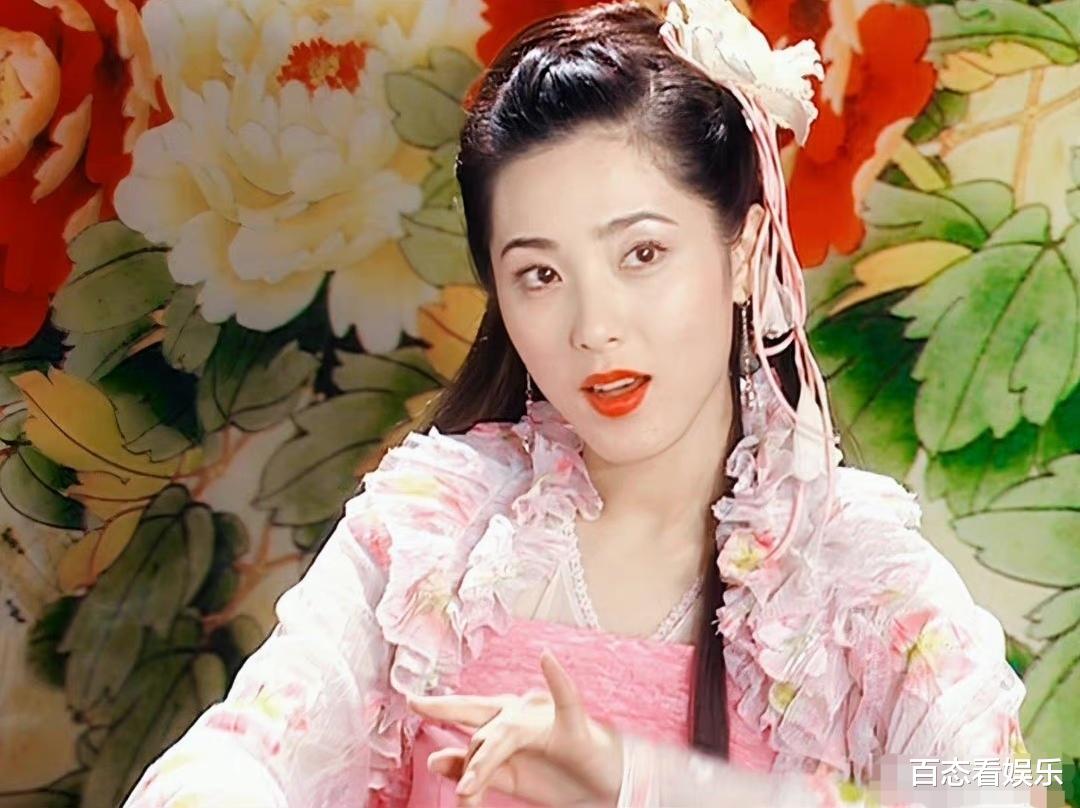 富大龙|“富大龙”官宣离婚！老婆惊艳了全网，前女友更被扒出是中戏第一美人