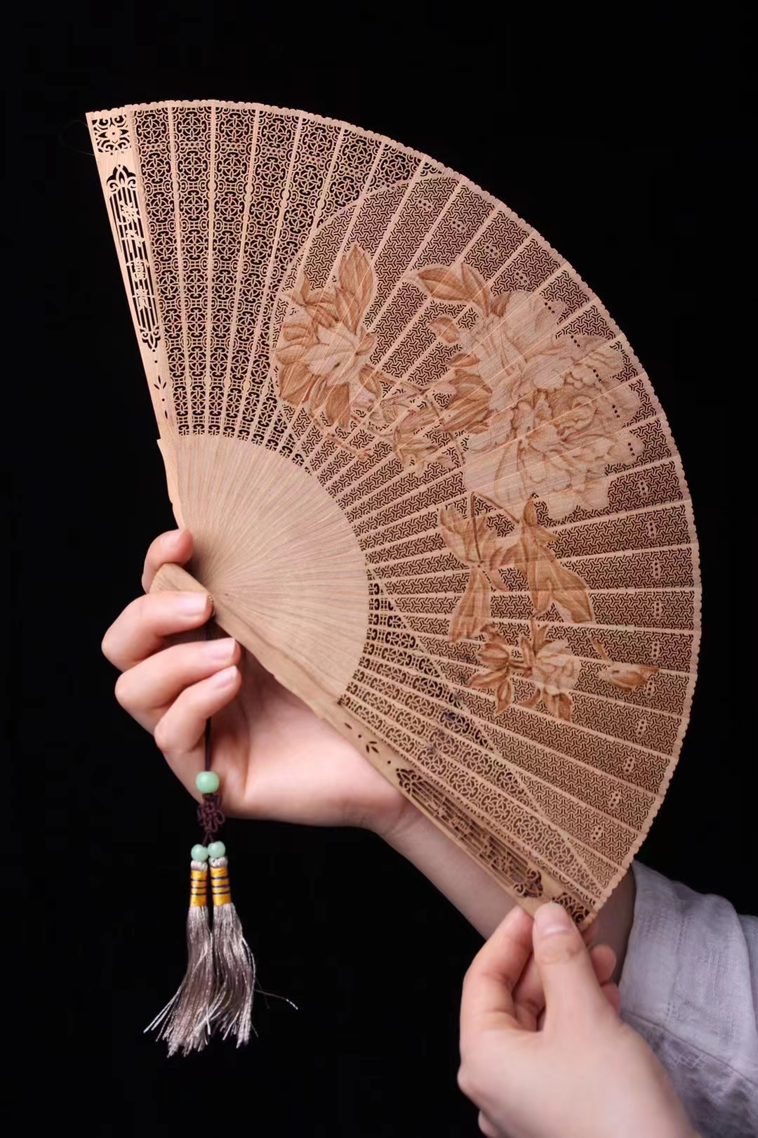 拟张果亭十八罗汉册|那些散发着香味的文玩