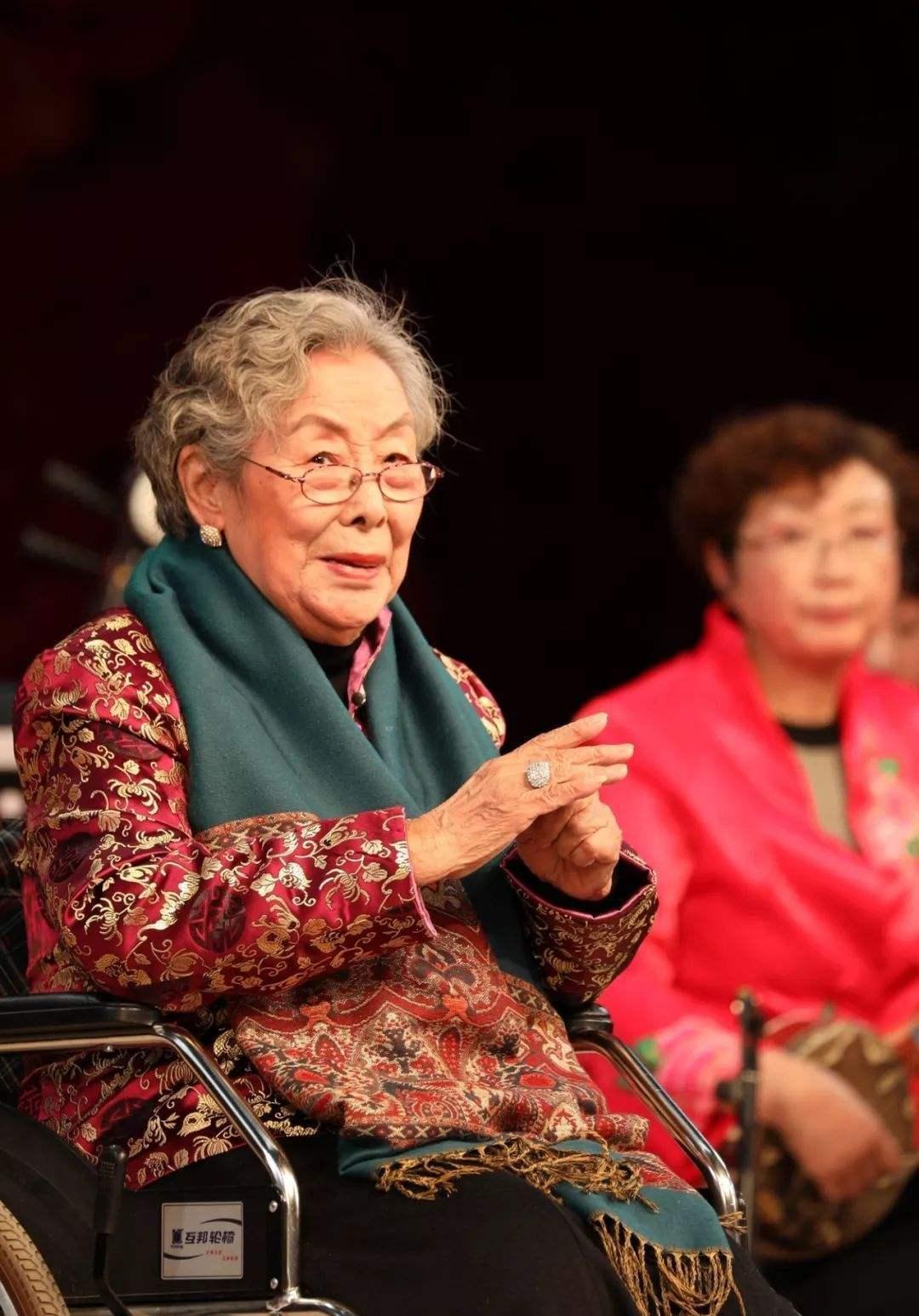 张火丁|程派三代各有特点,而最好的当属吕东明,张火丁是闷、迟小秋是哑