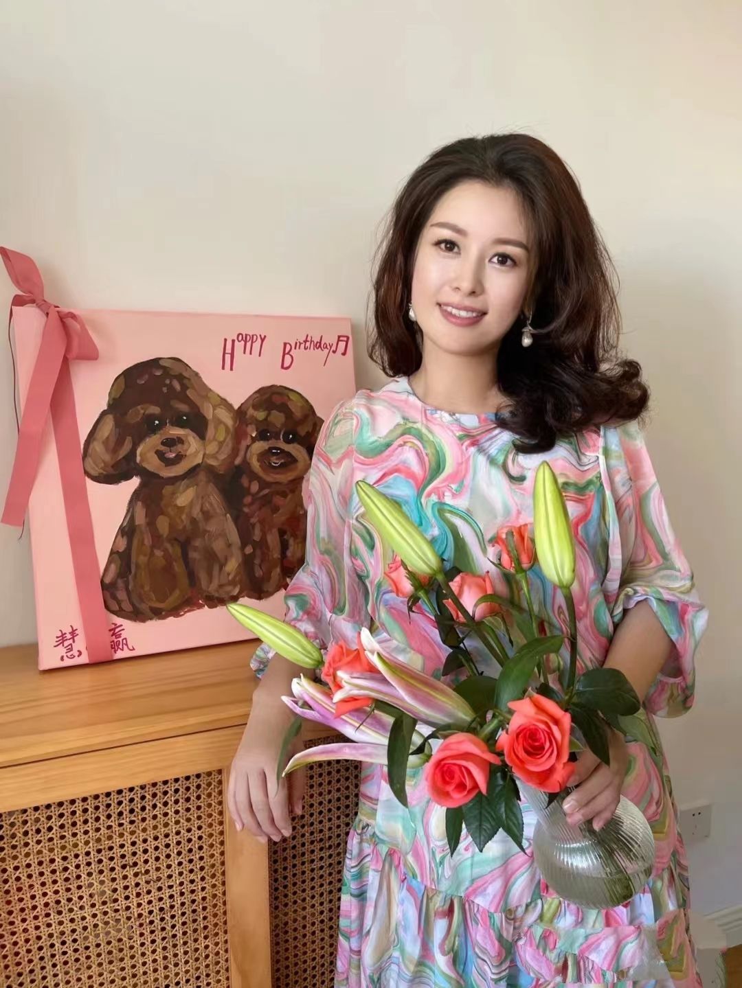 穿衣搭配|女人过了50岁别当老阿姨,学学这位大龄妈妈,整个人比30岁还娇美