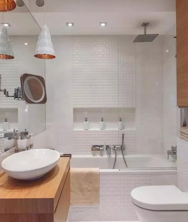 卫生间再小也要装个浴缸,知道的人可能真不多