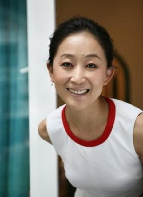 姐姐|国家一级演员陈瑾：与亲哥哥约定终生不婚，现今56岁还未曾恋爱过