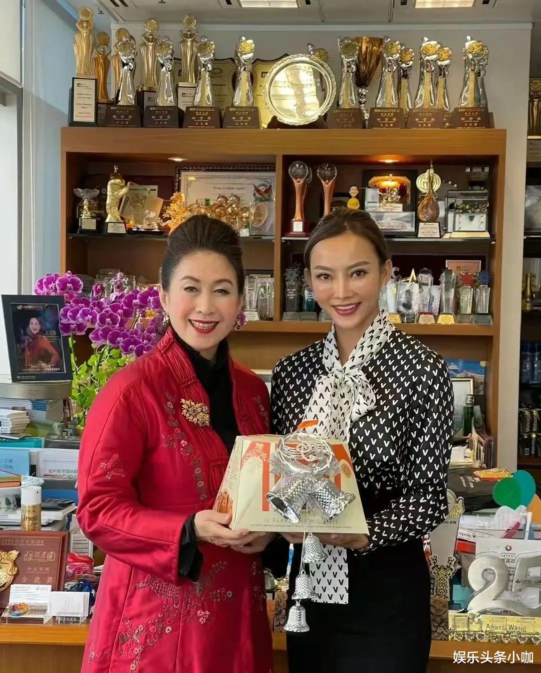 魏骏杰|劈腿成性,他终于遭报应了?!