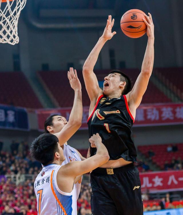 八一男篮|“八一精神”永远伟大！八一旧将们集体爆发不是偶然！