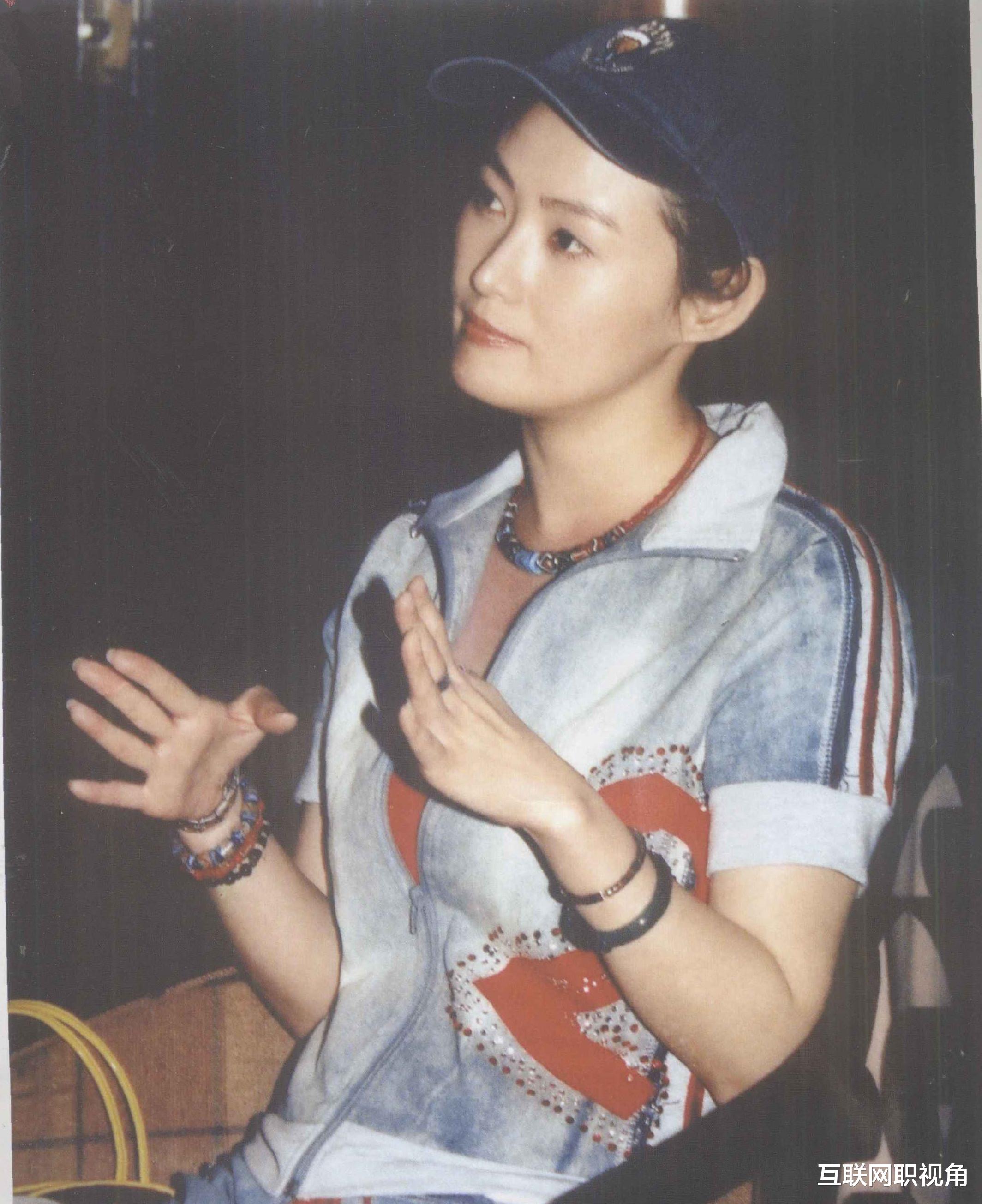 王思懿|王思懿：因演“潘金莲”爆红，与丁海峰传绯闻，50岁胖到快认不出