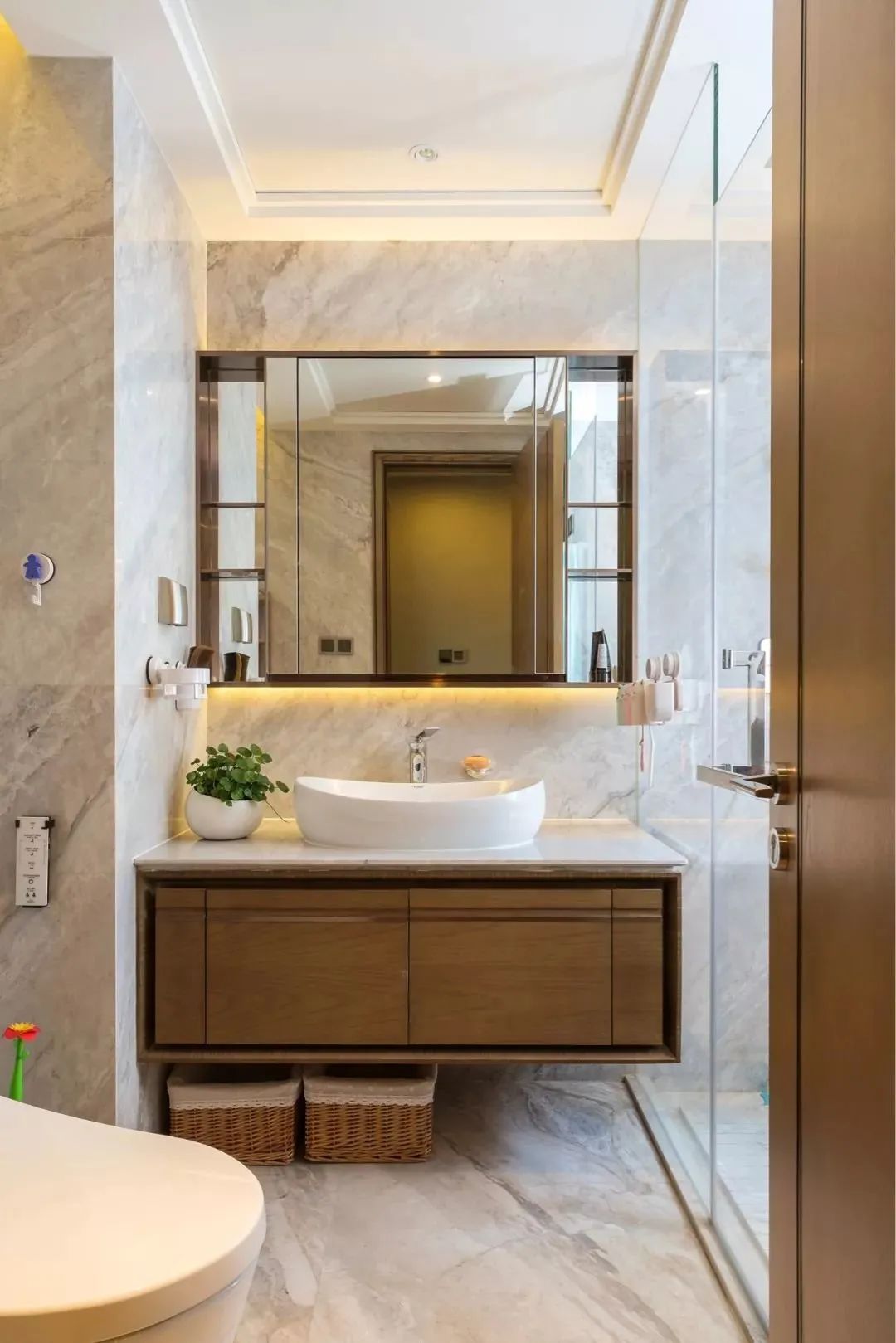 简约风紧凑小户型,精致硬装搭配原木家具,清新明亮不缺温馨