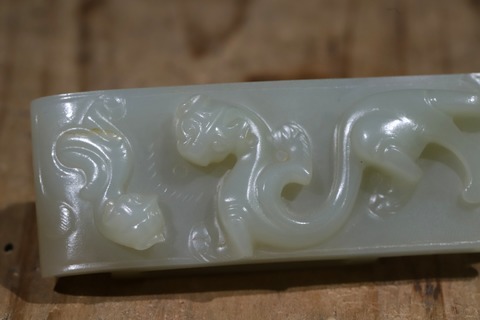 翡翠|舊藏和田玉“螭虎剑璏”