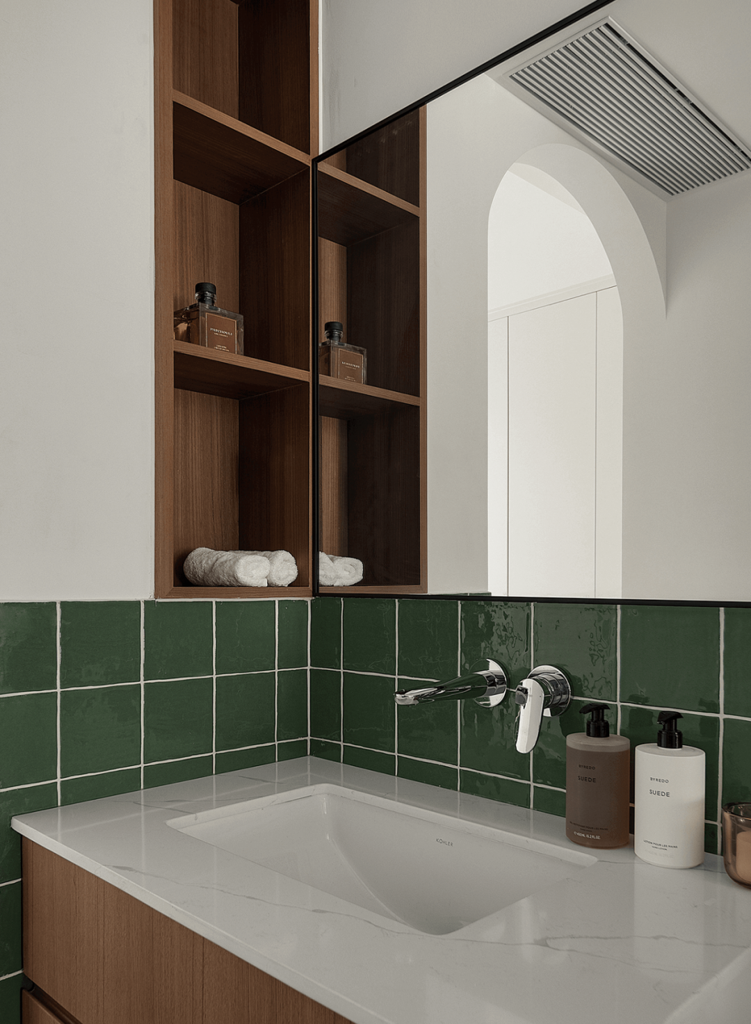 靠留白+木作,她家118m2轻松营造出多维空间感!