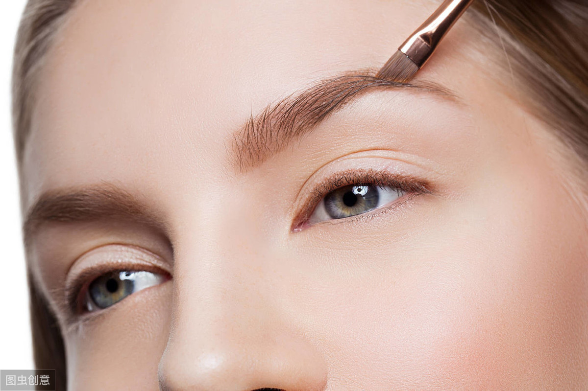纹眉 为什么不建议女生“纹眉”?3个理由告诉你,不要随便跟风
