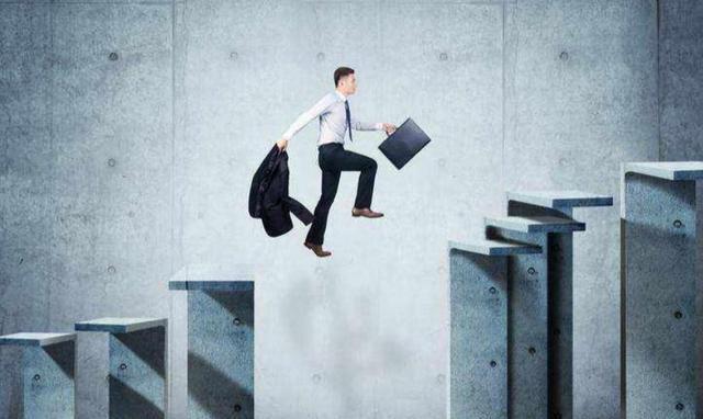 吴勇|为什么有那么多高学历的人穷一辈子?有些事情,或许跟学历没关系