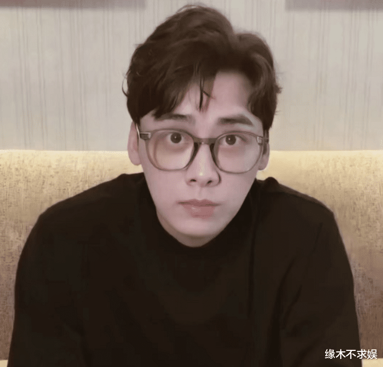 李易峰|曝李易峰代言被“瓜分”!有的咖位差很大,有的则是人气顶流
