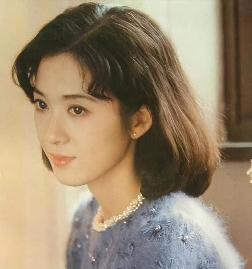 马雅舒|来自回族的10位女星,颜值的天花板各个绝色,谁是令你意外的?