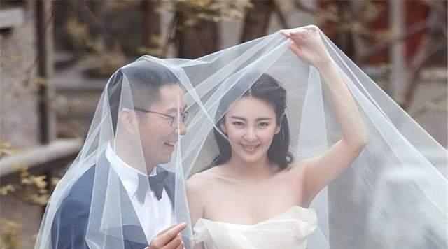 张雨绮|掌掴汪小菲，持刀家暴袁巴元，彪悍的张雨绮凭什么指责暴力行为？