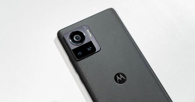 小米科技|摩托罗拉X30Pro使用了7天,不吹不黑,说一下使用感受