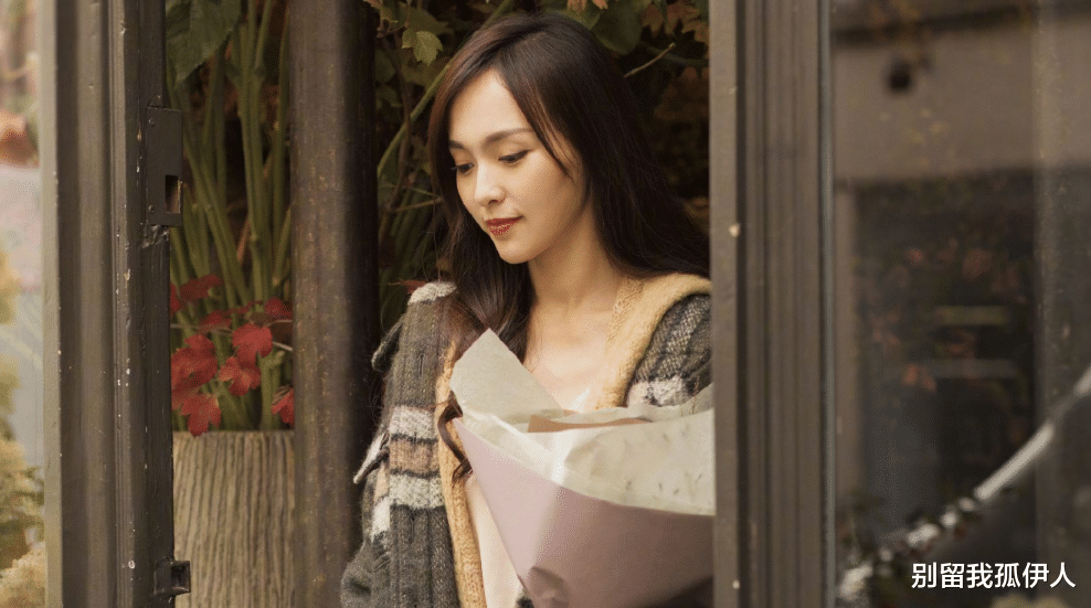 唐嫣|被只大4岁的殷桃教育，不知唐嫣作何感想？