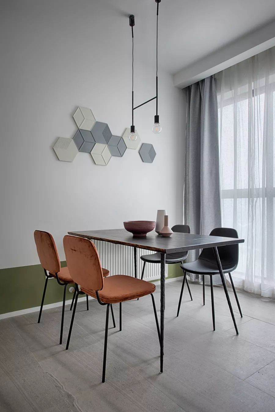 82平的简约风小户型二居室,半墙隔断带来更好采光